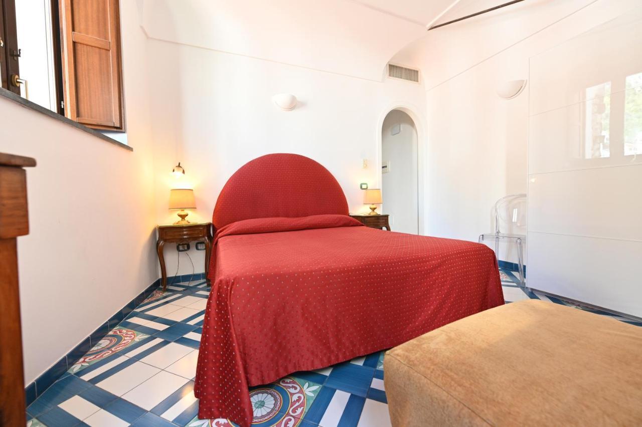 Hotel Croce Di 3*