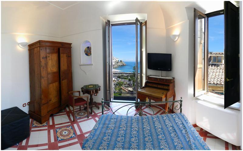 Croce Di Amalfi